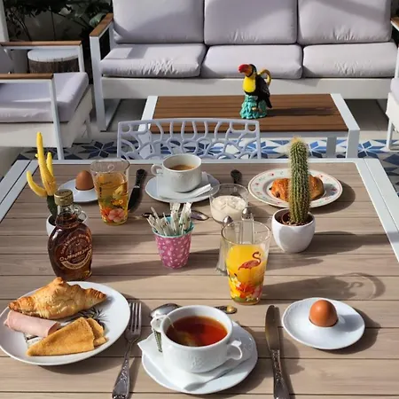 Mademoiselle Hotell Juan-les-Pins