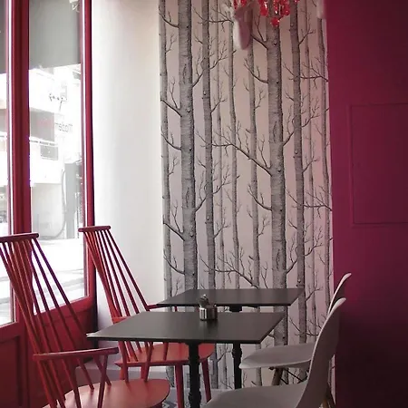 Mademoiselle Hotell