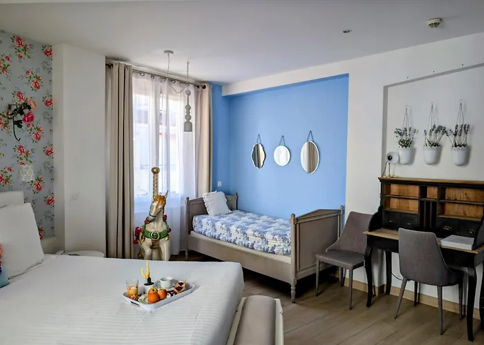 Hotel Mademoiselle Juan-les-Pins