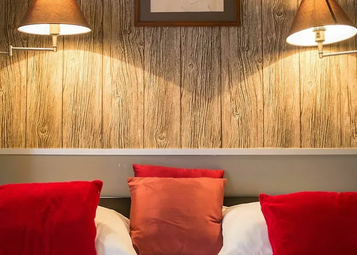 Hotel Mademoiselle 4*