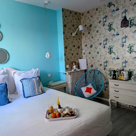 Mademoiselle Hotell