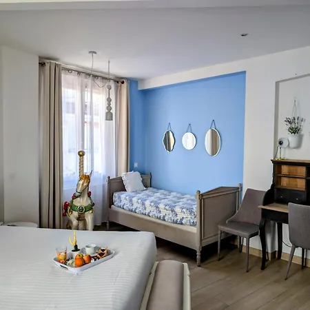 Hotell Mademoiselle Juan-les-Pins