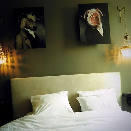 Mademoiselle Hotell 4*