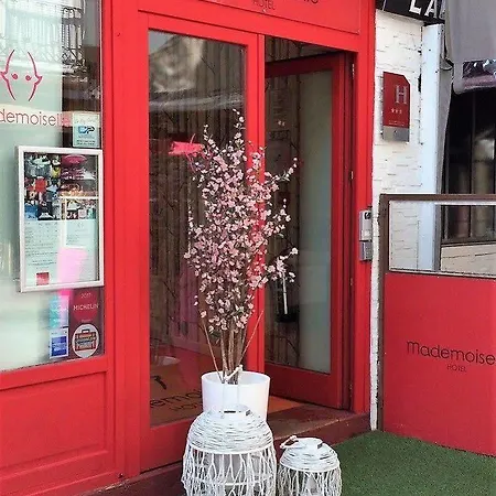 Mademoiselle Hotel
