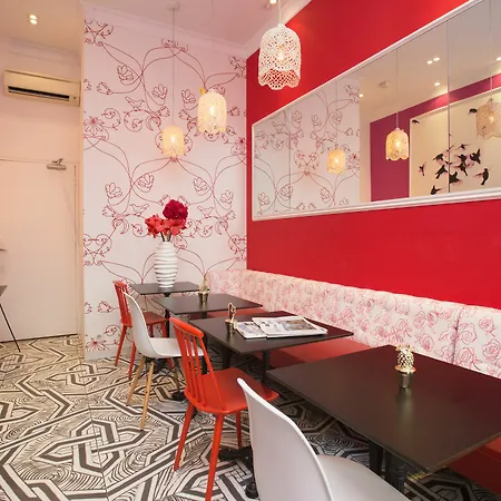 Mademoiselle Hotell 4*